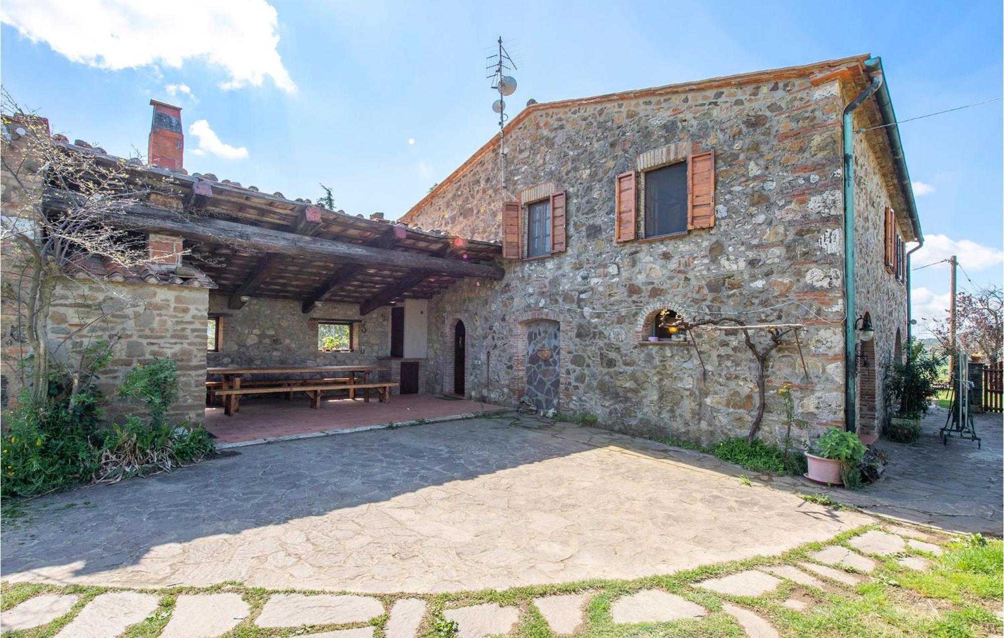 Cozy Home In Massa Marittima Gr With Kitchen Екстер'єр фото
